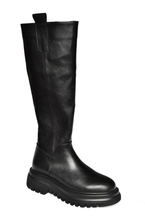 R312401309 Fekete vastag talpú női csizma - 5