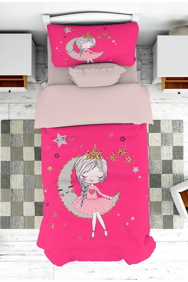 Baby and Children's Room Girl Sitting on the Moon Patterned Pink Girl's Bedspread and Pillowcase Pique