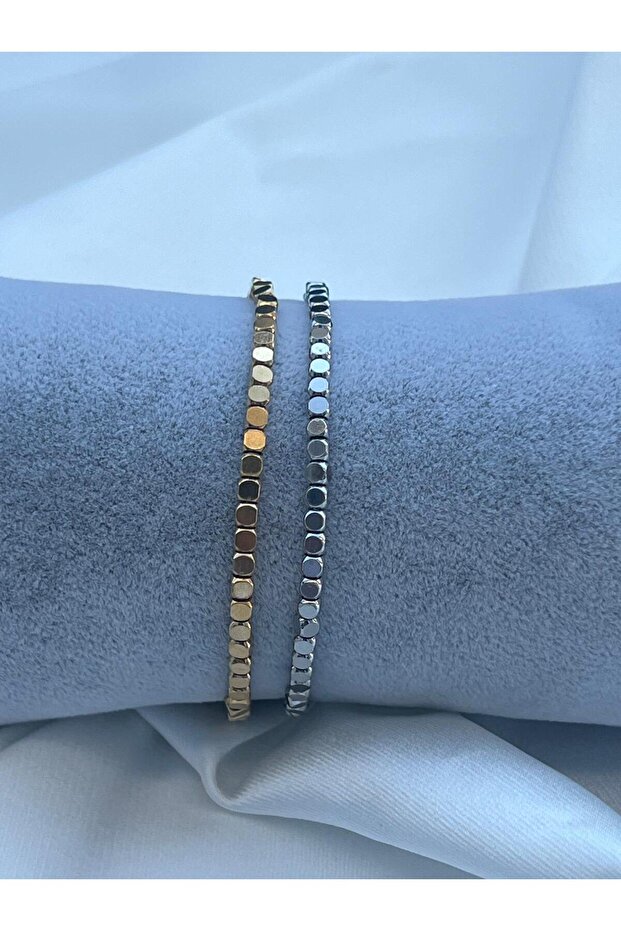 سوار مكعب - 4