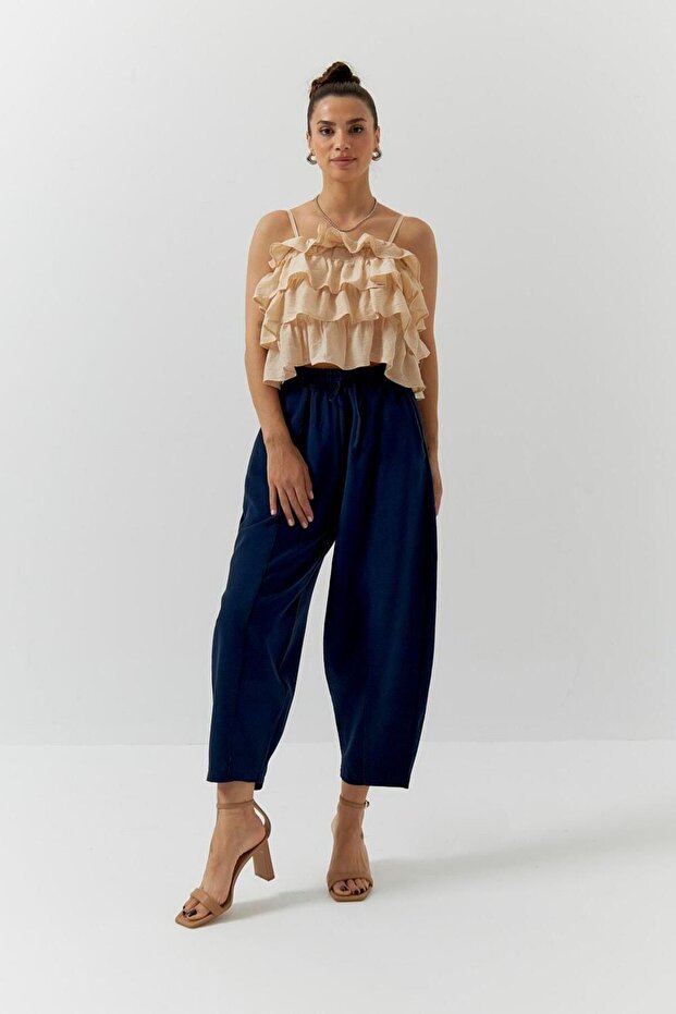 Askılı Kat Kat Bej Bluz - 2