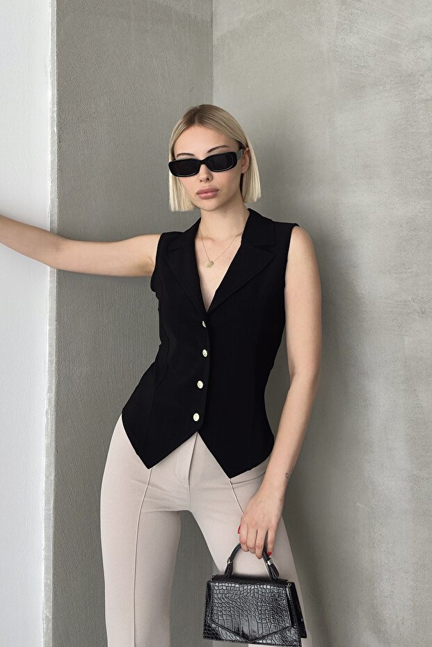 Women's Button Detail Sleeveless Vest