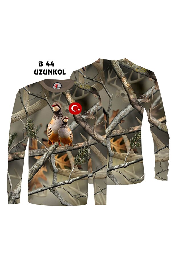 Our Kekli̇k-Patterned Uzunkol Uzunkol T-Shorts Model