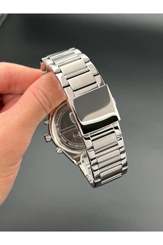 ساعة يد رجالية - تصميم الوظائف - 3