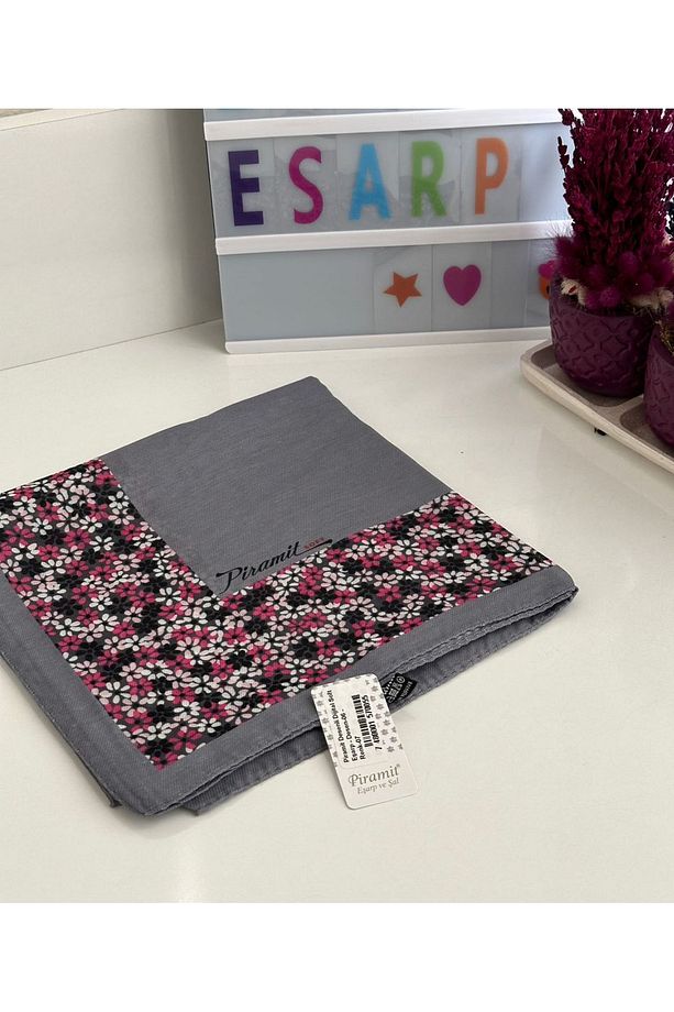 Piramit soft eşarp - 1