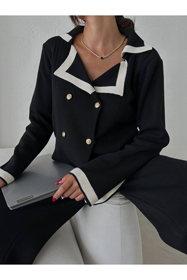 4-Button Knitwear Set - 1