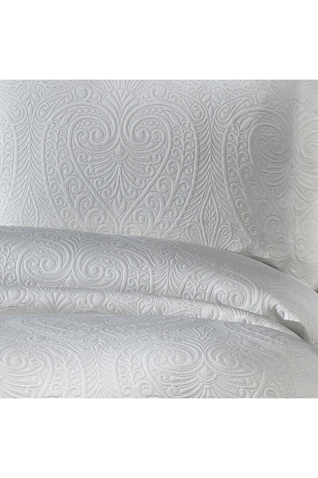 مفرش سرير مزدوج كريمي من آنا - 4