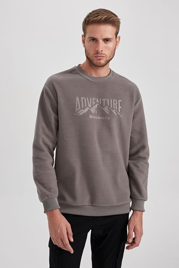 Discovery ChAnnel Crew Neck Relax Fit Fleece SweAtshirt A5362ax23wn