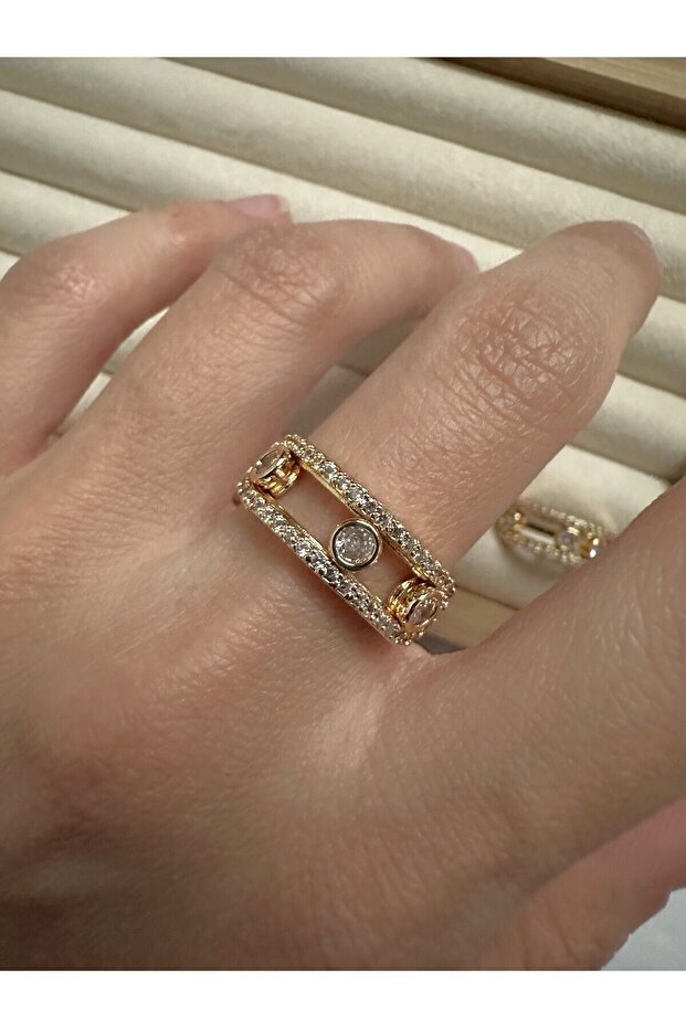 Gold Marka Model Hareketli Taşlı Yüzük - 1