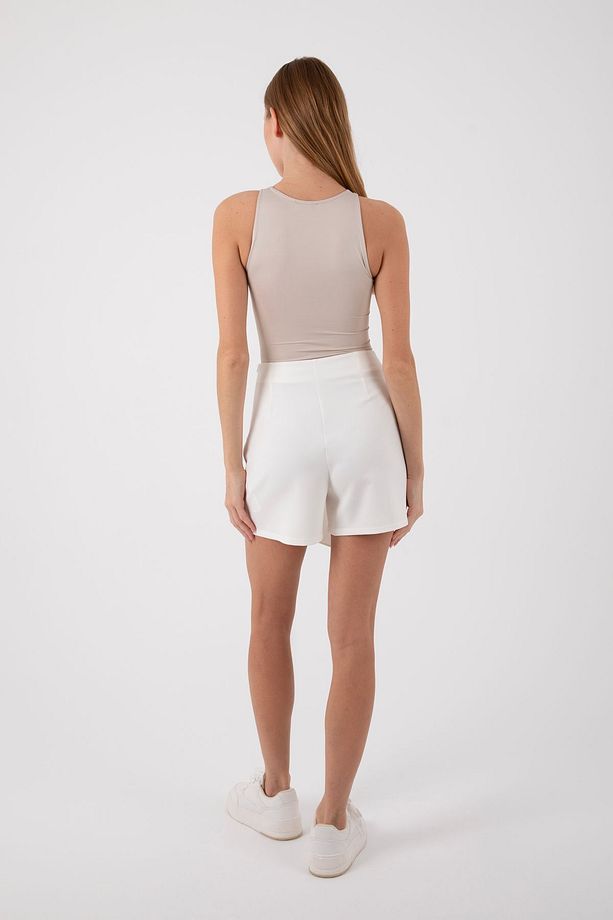 Beli Bağcıklı Anvelop Mini Şort-Etek - Beyaz - 3