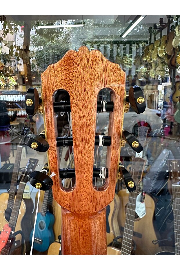 MC-20CEQ Elektro Klasik Sahne Gitarı - 4