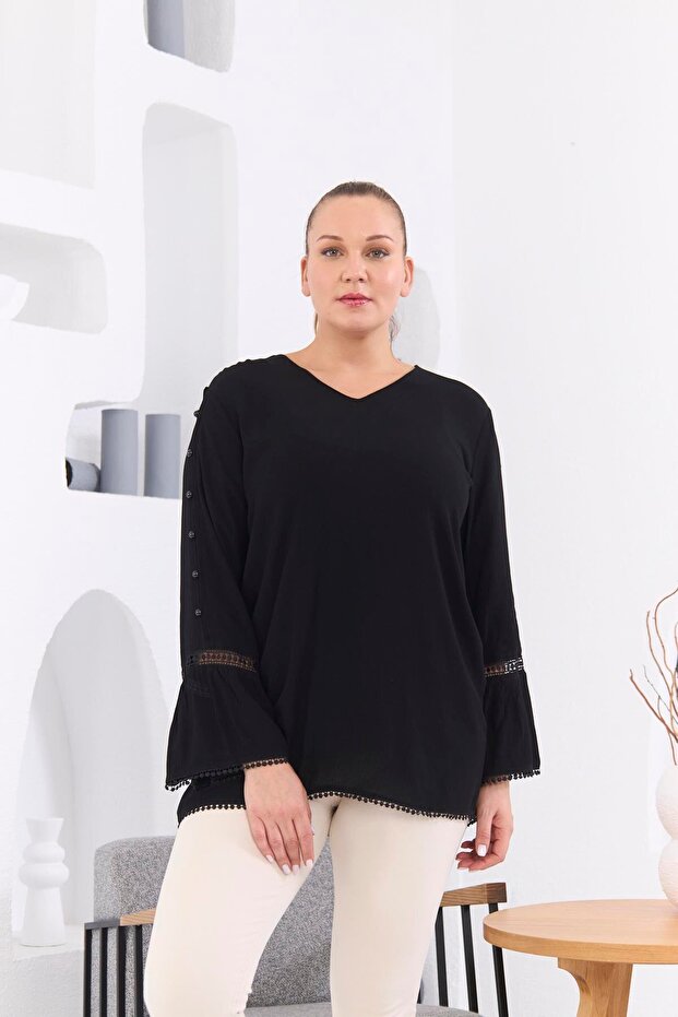 Large Size Wrinkled Black Blouse with Sleeve Detail