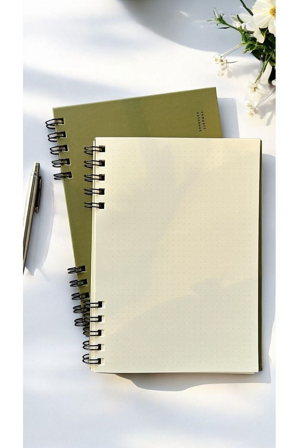The Notebook Serisi Spiralli 80 Yaprak Noktalı A5 Defter (OLIVE GREEN KAPAK) - 7
