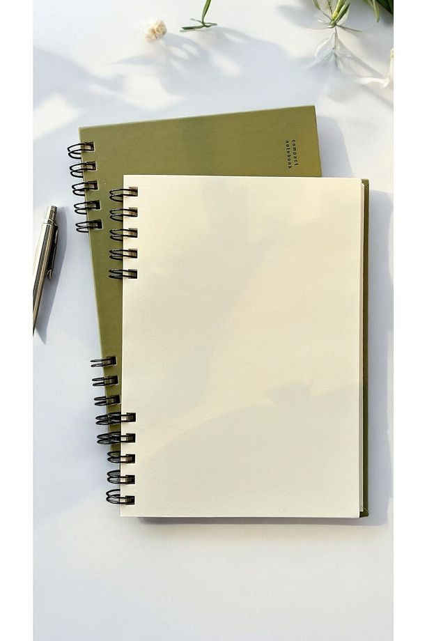 The Notebook Serisi Spiralli 80 Yaprak Çizgisiz A5 Defter (OLIVE GREEN KAPAK) - 7