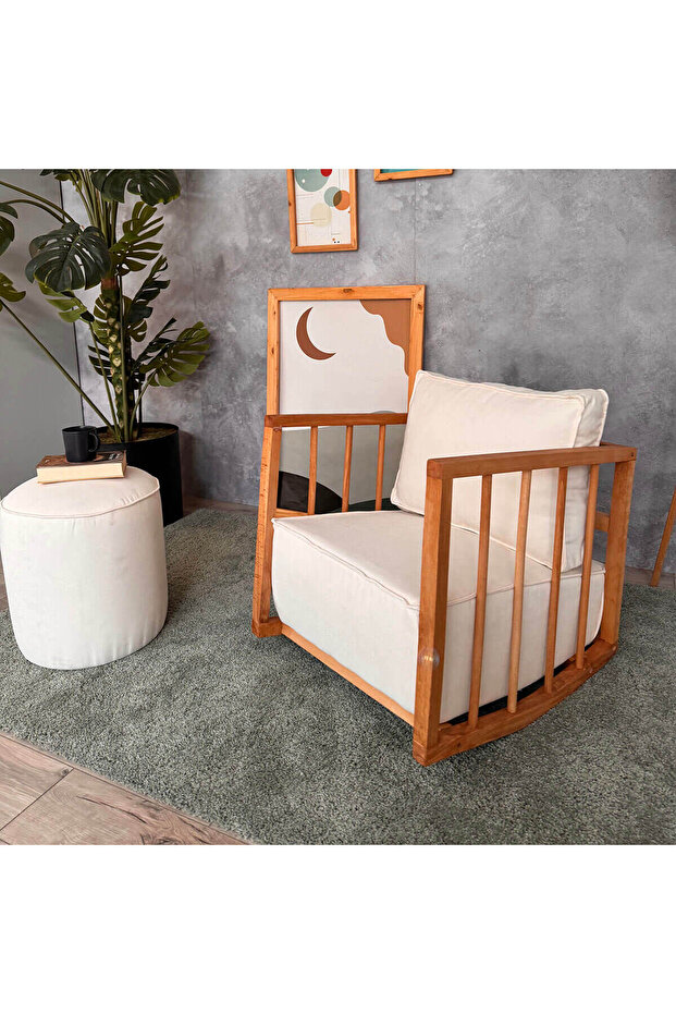 Sallanan Beyaz Koltuk - 1