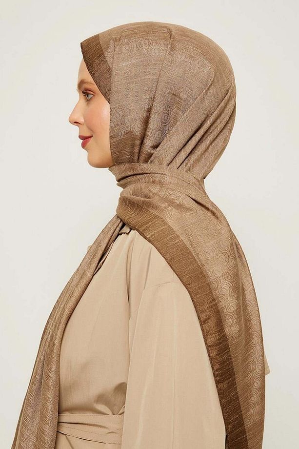 Çikolata Kahve Halka Desen Monogram Şal - 3