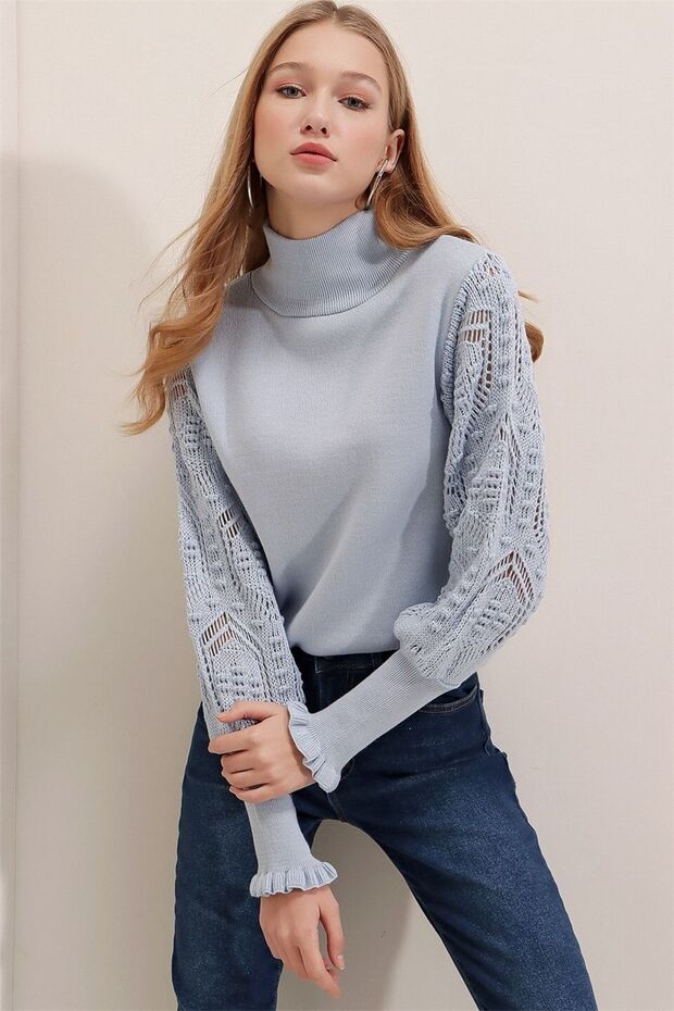 Women's Baby Blue Half Turtle Sleeve Lace Detailed Sweater