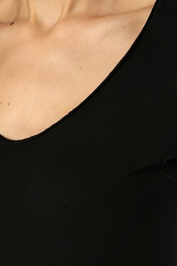 Kadın Siyah T-Shirt URB001 - 4