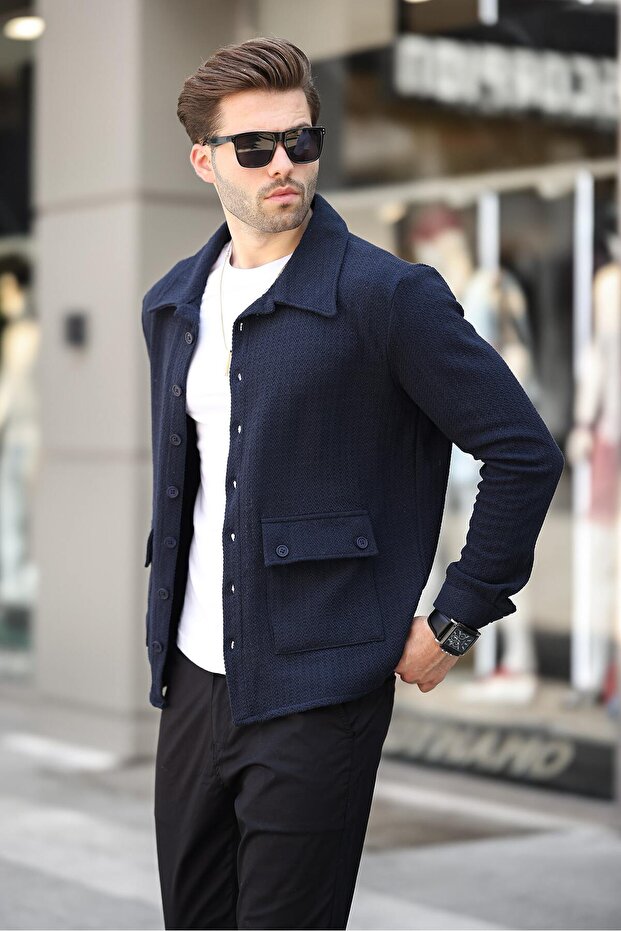 سترة صوفية بقصة عادية مع تفاصيل أزرار - 1