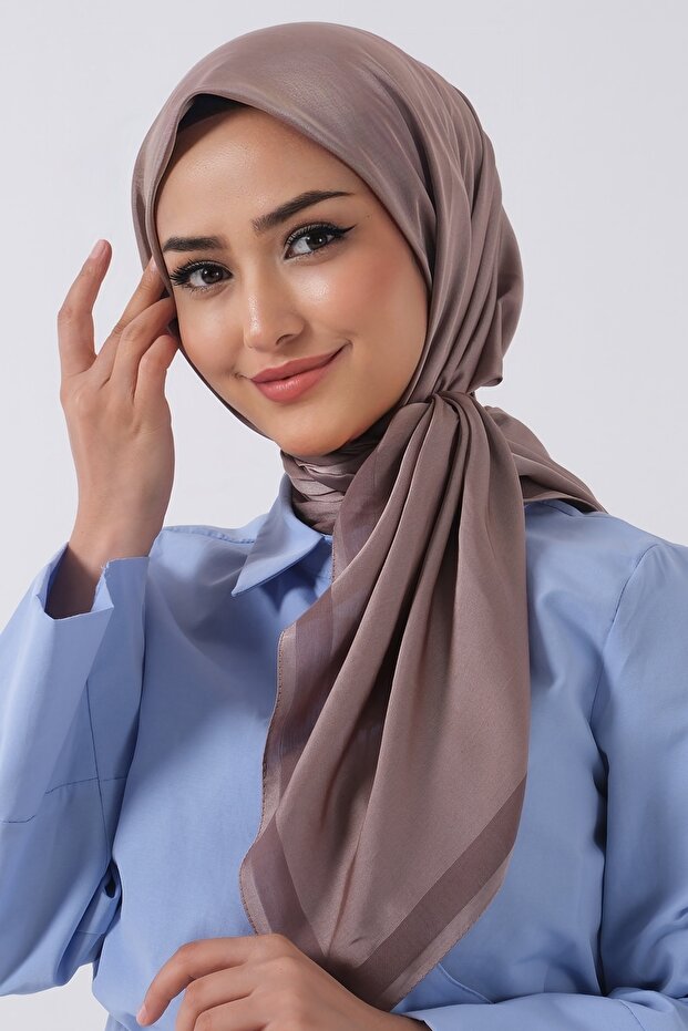 V-11 AngEl PattErnEd Cotton Scarf
