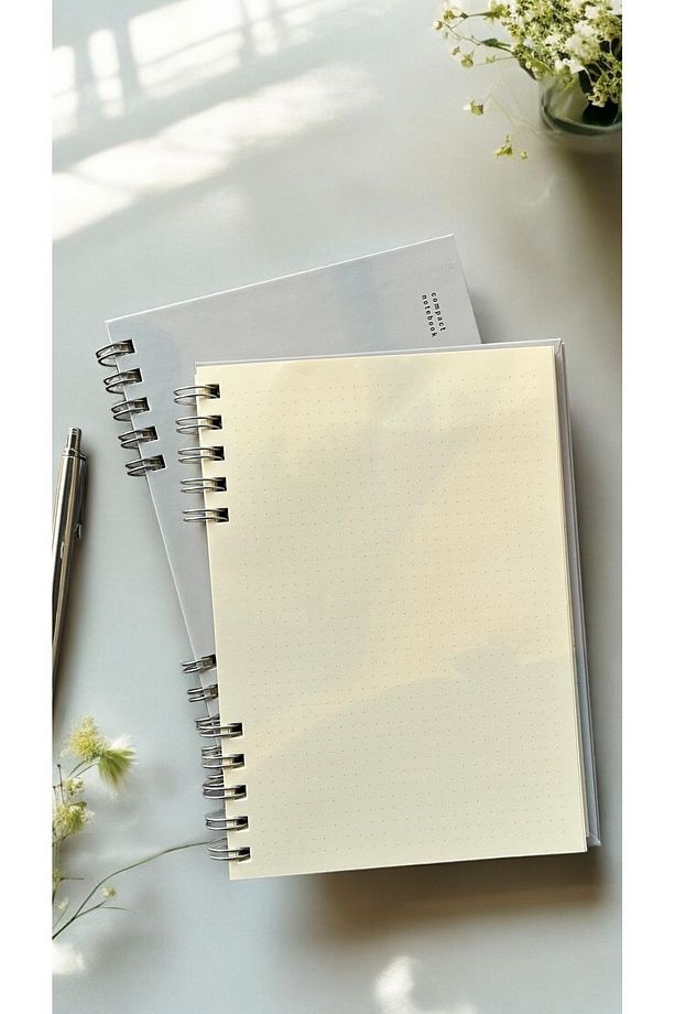 The Notebook Serisi Spiralli 80 Yaprak Noktalı A5 Defter (LIGHT GREY KAPAK) - 7