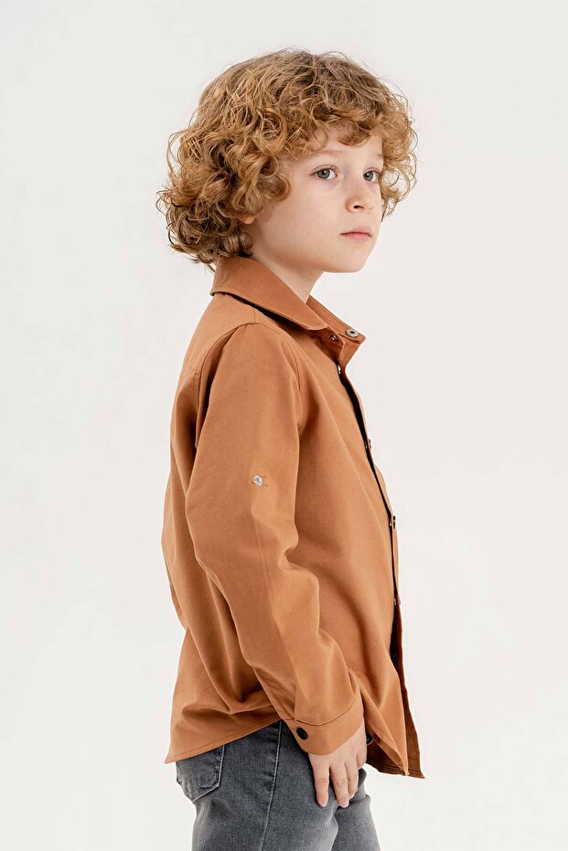 قميص أساسي للأولاد بأكمام طويلة قابل للطي - 1