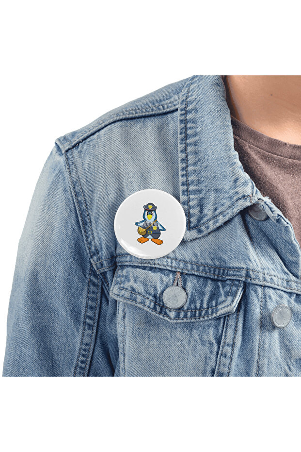 Penguin as Policewoman with Handbag Rozet - 3