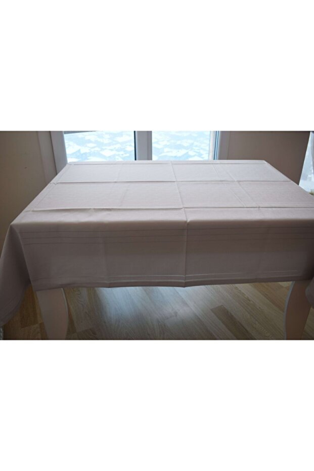 مفرش طاولة باللون الرمادي - 3