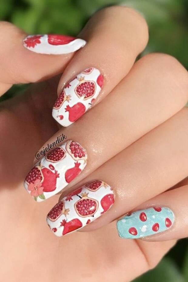 Nar Tırnak Dövmesi - 1