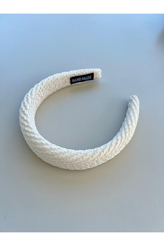 Kırık Beyaz Örme Taç - 4