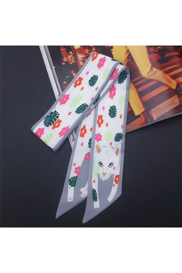 وشاح بتصميم رفيع - 1