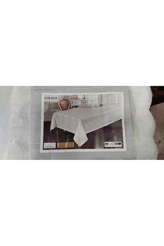 مفرش طاولة باللون الرمادي - 5