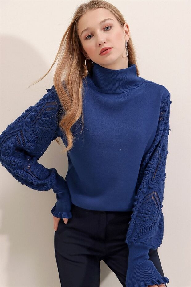Women's Cobalt Blue Half Turtle Sleeve Lace Detailed Sweater