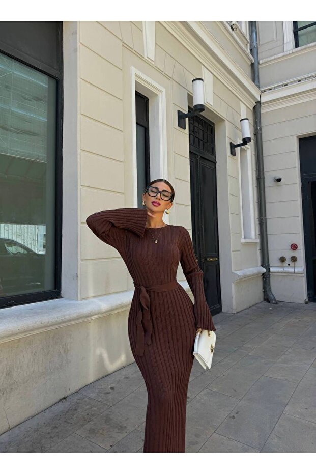 Rochie Lungă De Culoare Maro - 1
