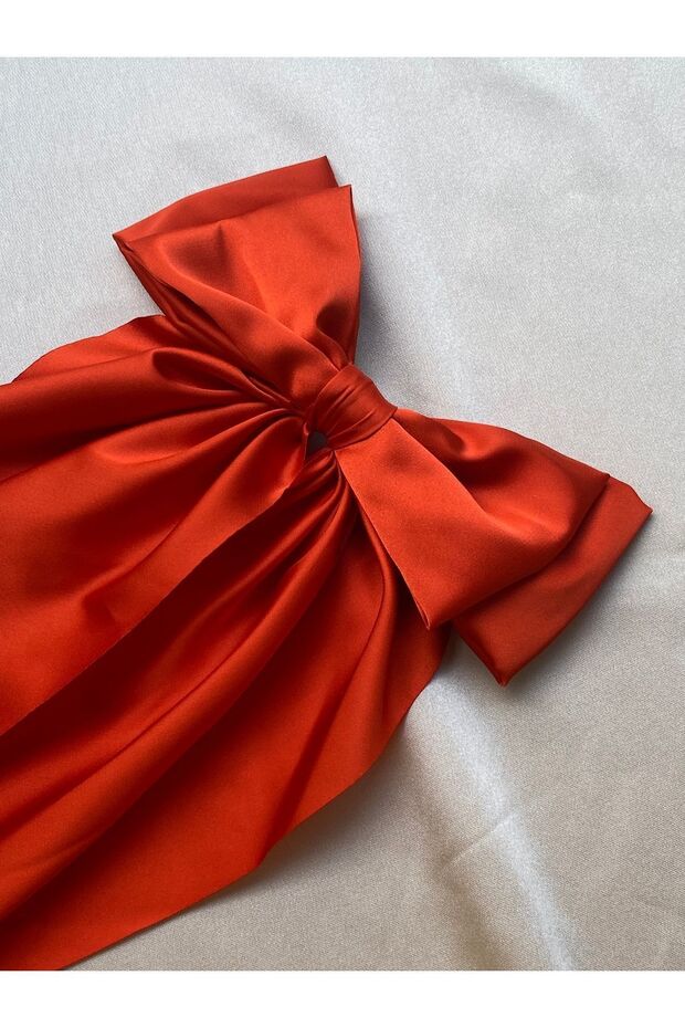 Automatic Buckle - Long Flowing Bow - 1