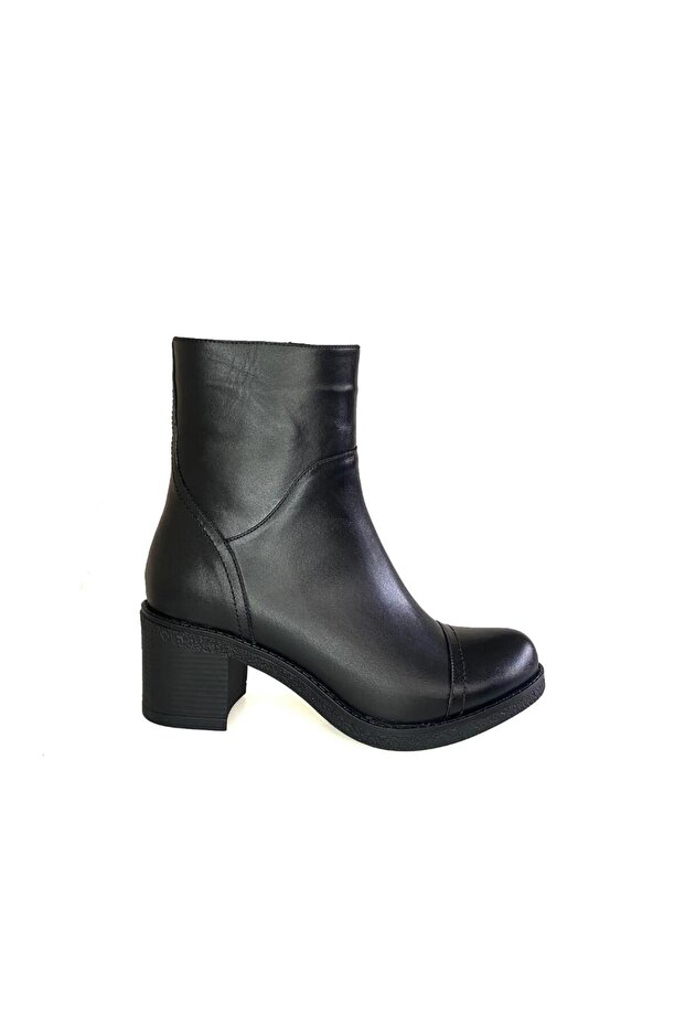 Women's Heeled Leather Boots - Black