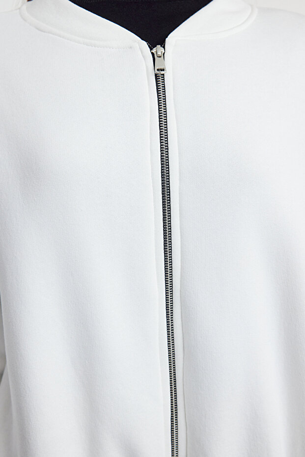 Ekru Fermuarlı Oversize/Geniş Kalıp Kalın İçi Polarlı Örme Sweatshirt TWOAW25SW00122 - 4