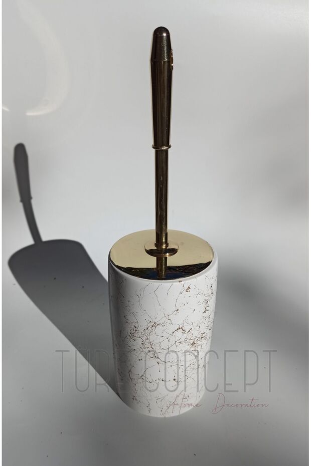 Gold dore detailed bathroom toilet WC brush