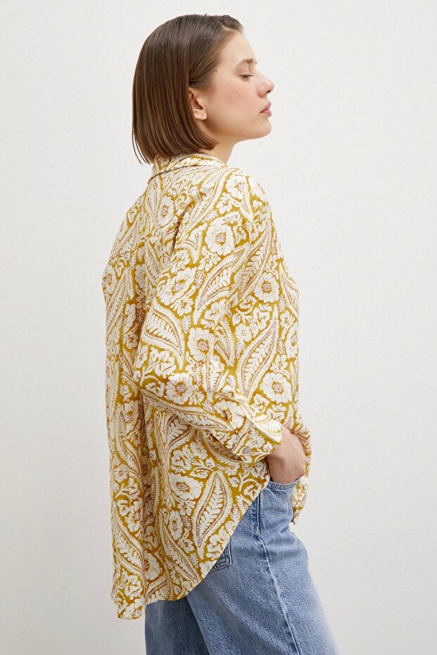 قميص مشروط بنمط شال أصفر - 5