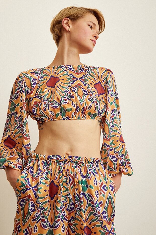 Sırt Dekolteli Crop - 5