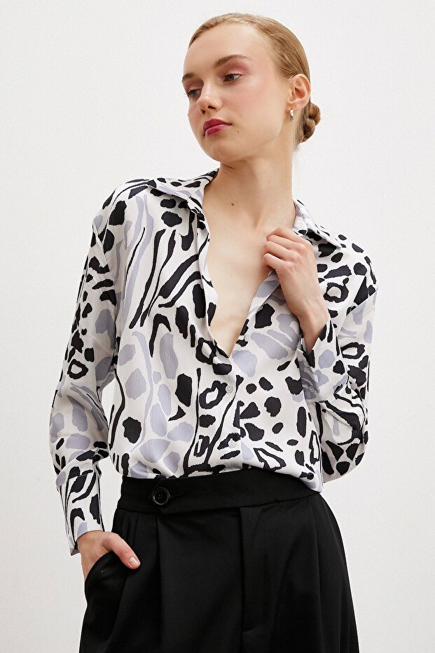 Black V-Neck Leopard Patterned Shirt - 5