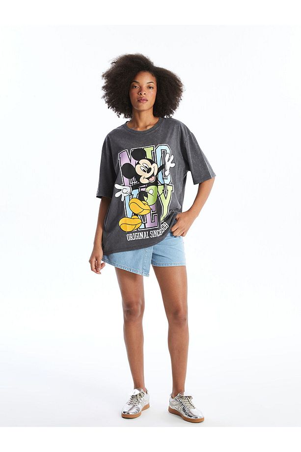 LCW Bisiklet Yaka Mickey Mouse Baskılı Kısa Kollu Oversize Kadın Tişört - 2