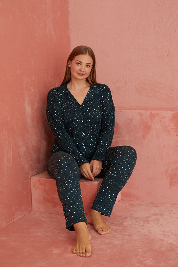 Yeşil Yıldız Desenli Bambu Önden Düğmeli Uzun Kol Pijama Takımı - 1