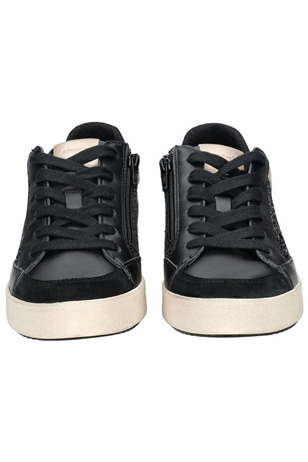 Παπουτσιών - 4