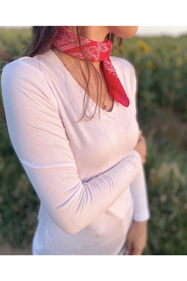 Soft Modal V Yaka Beyaz Basic Bluz - 3