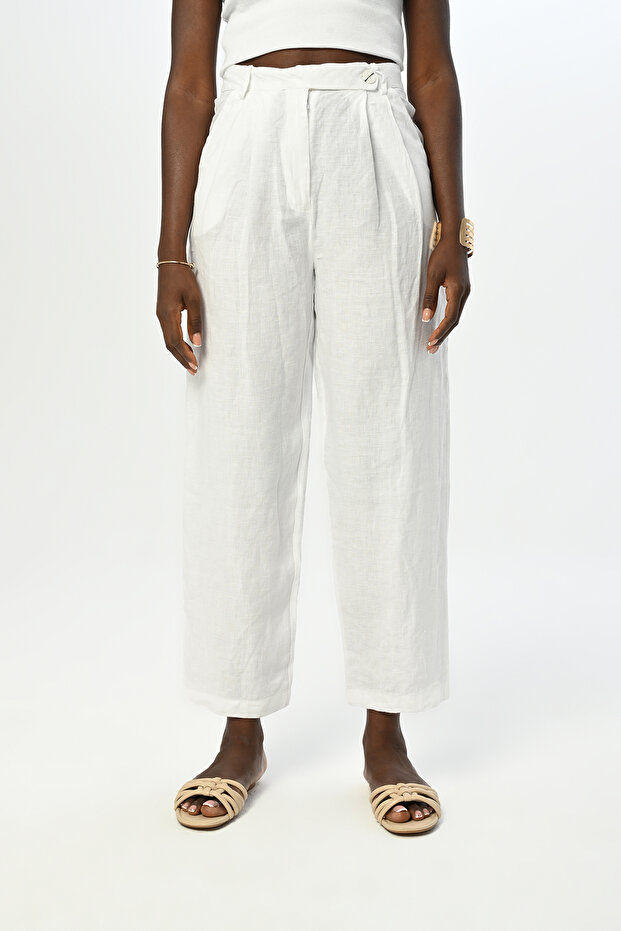 Women Regular White Color Waist Button Detail Pants