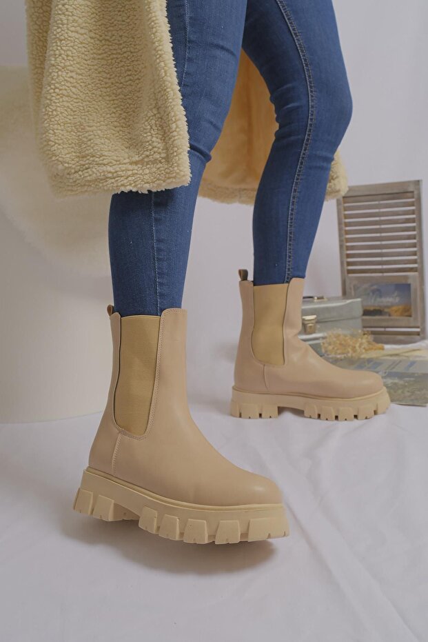 Lastikli Kalın Taban Kadın Bot - 1
