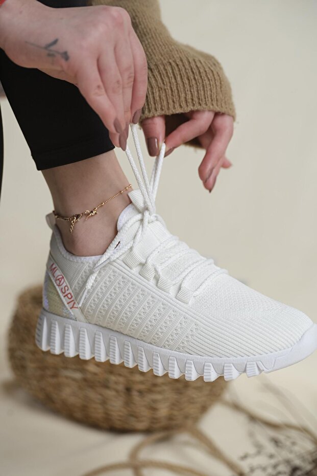 Leyre Pul Detaylı Rahat Taban Kadın Sneaker - 1