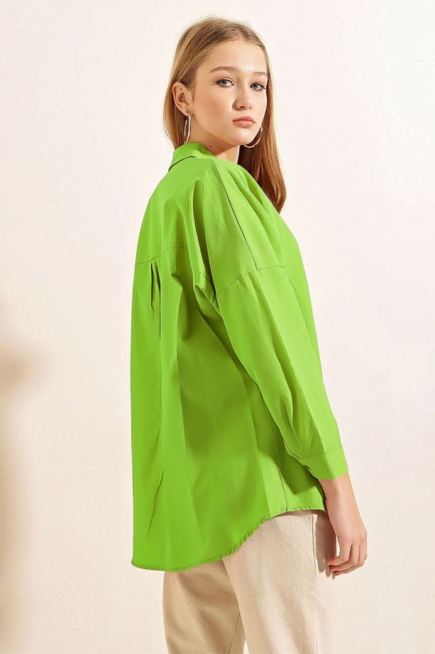 3900 Yeşil Oversize Uzun Basic Gömlek - 2