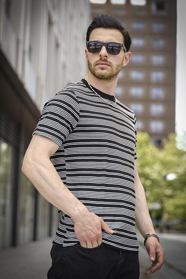 Jacky Striped Knitted Collar Lycra Men's Tshirt