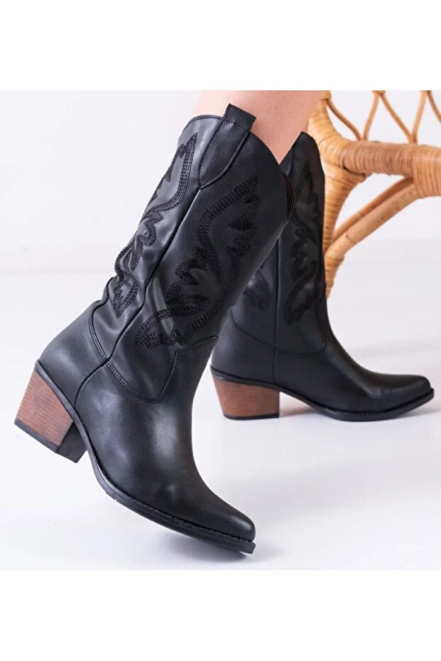 Black Long Embroidered Women's Cowboy Boots Heel 5 cm